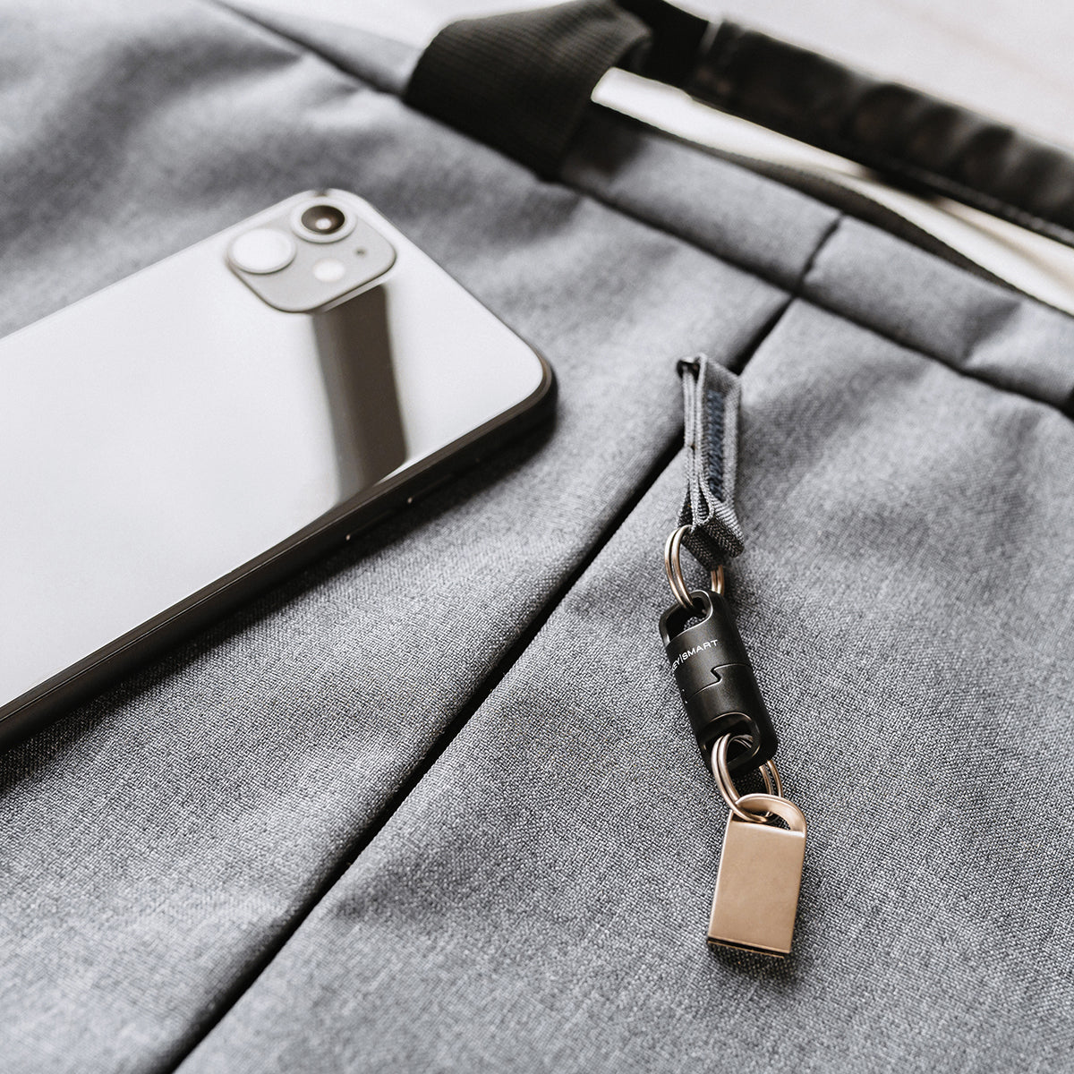 MagConnect® Pro | Quickly Attach Detach Items | Strong Magnet Up To 20 LBs