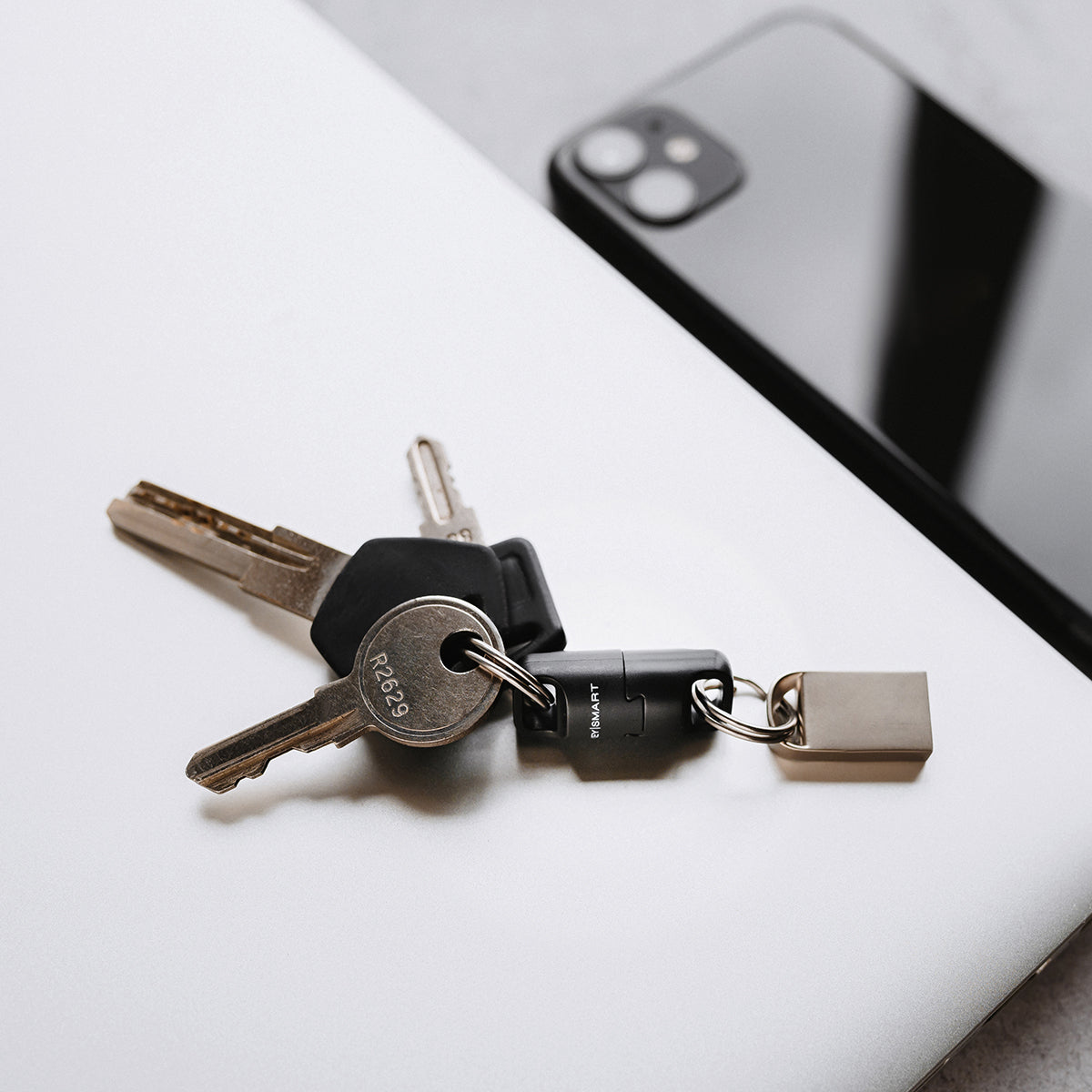 MagConnect® Pro | Quickly Attach Detach Items | Strong Magnet Up To 20 LBs