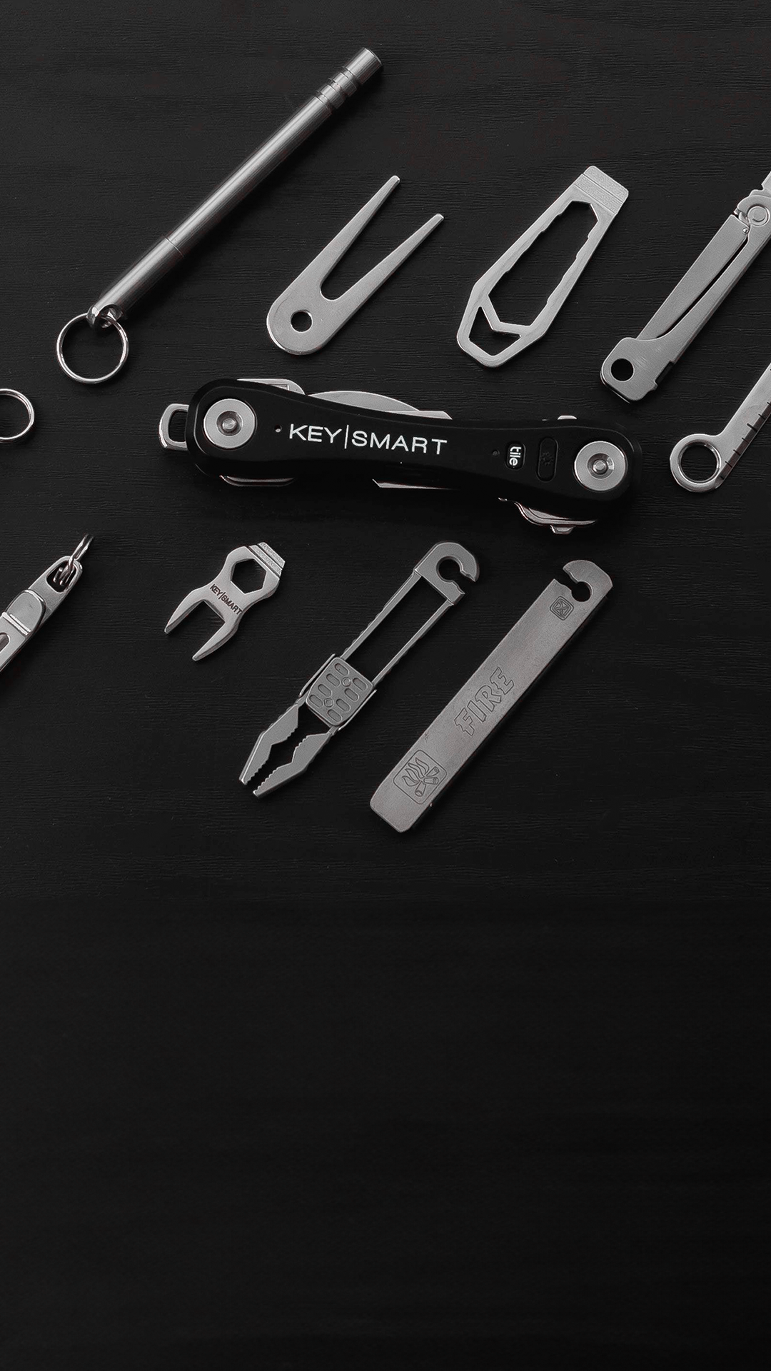 KeySmart Rot 2.1 inkl. Anhängeröse - Der KeySmart 2.1 in rot, kann in der  Basis variante mehr Schlüssel aufnehmen. Das Original der KeySmart aus  Chicago, Online Shop