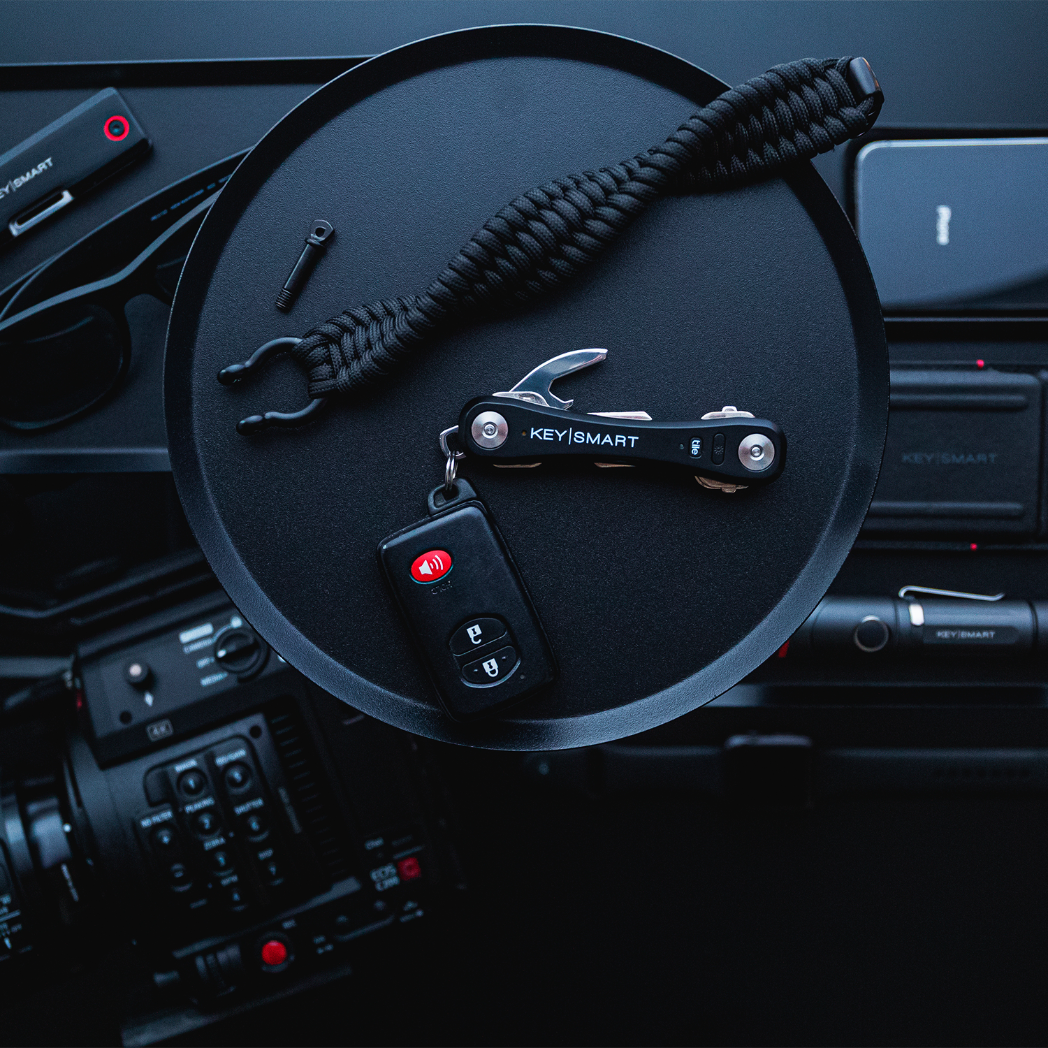 KeySmart™ Pro with Tile