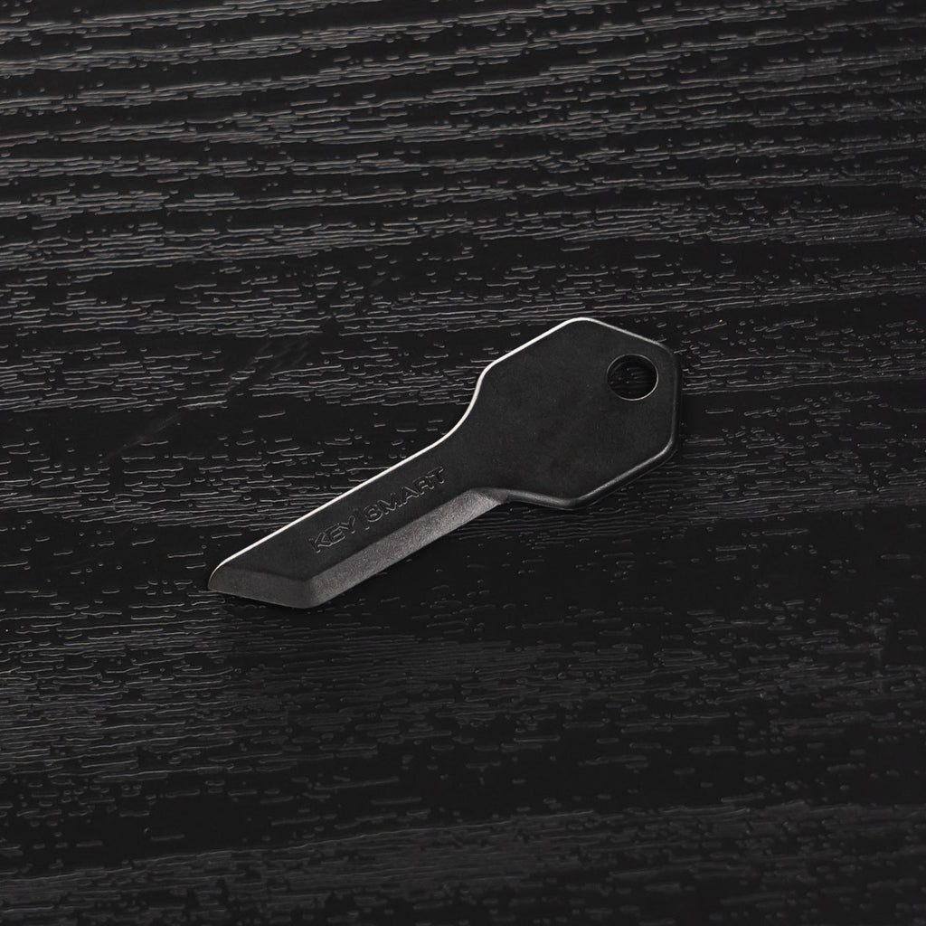 SafeBlade® Blade Cuts Reinforced Tape Wont Penetrate Skin